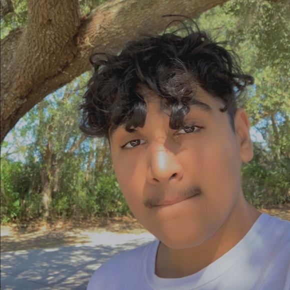 Meet your Posher, Rahul - Picture 2 of 2